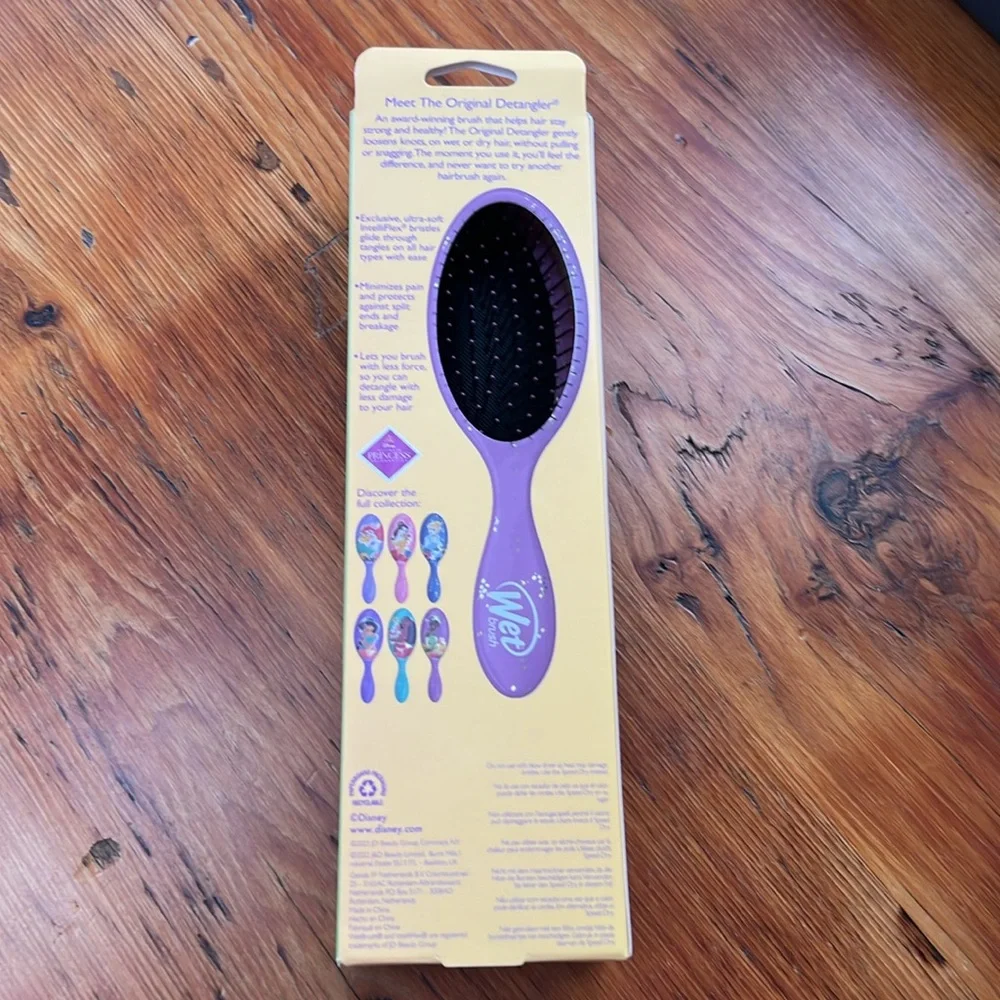 New in Box Wet Brush® The Original Detangler® Hair‎ Brush Disney Princess Tiana